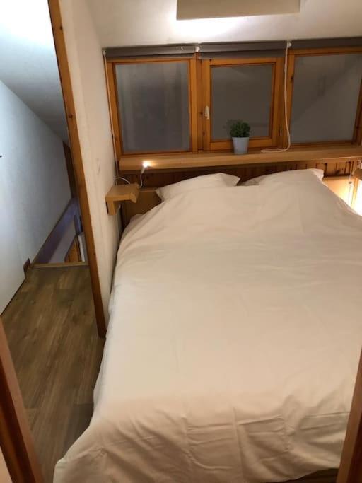 Central 3 Bedroom Chalet With Balcony วาลดีแซร์ ภายนอก รูปภาพ