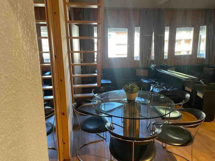 Central 3 Bedroom Chalet With Balcony วาลดีแซร์ ภายนอก รูปภาพ